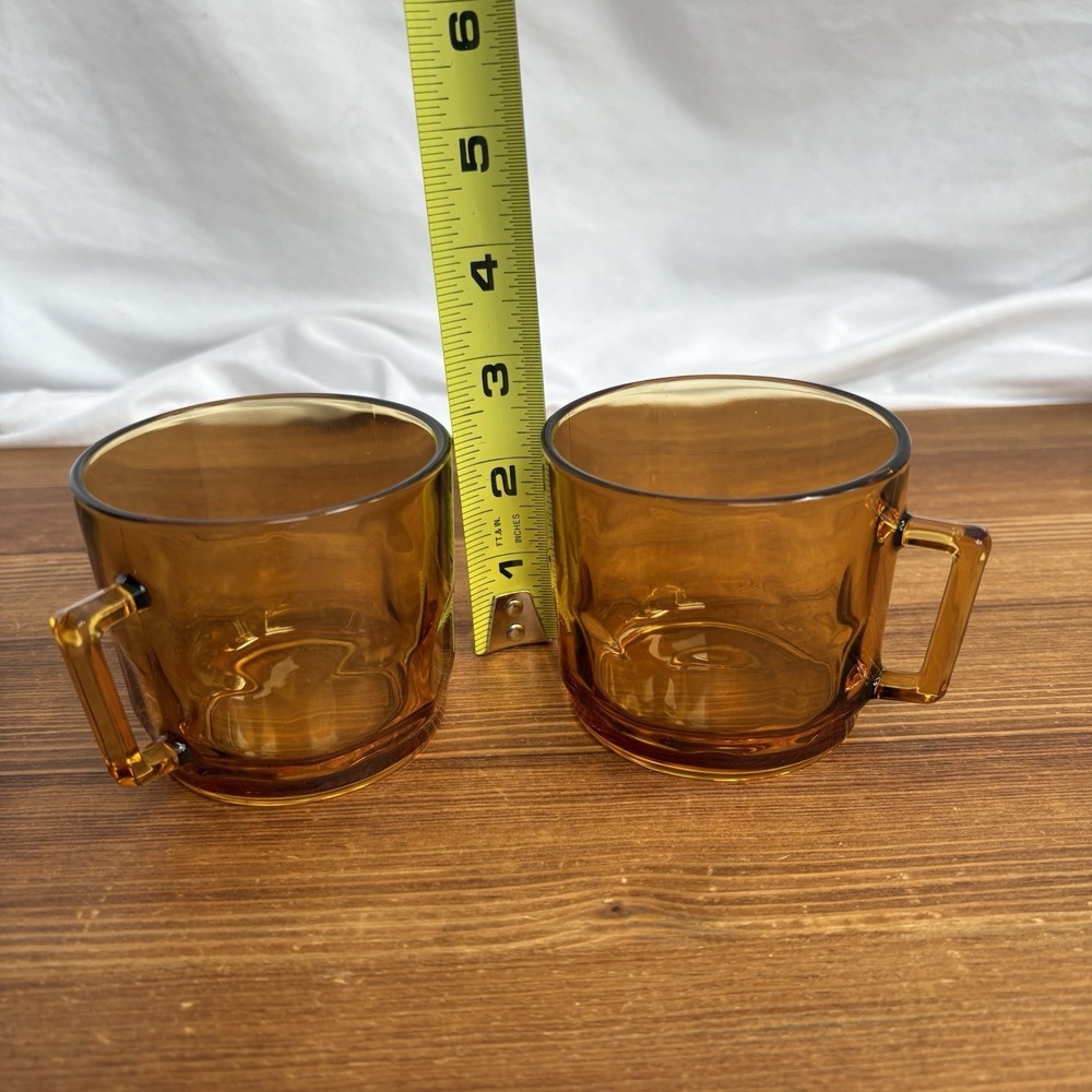 Set of 2 Arcoroc France Amber Glass Coffee Mugs Square Handle Vintage Cups - Picture 6 of 6
